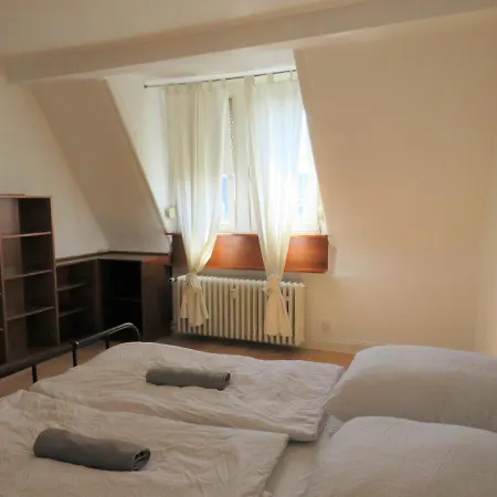 L8 Street - Theaterviertel